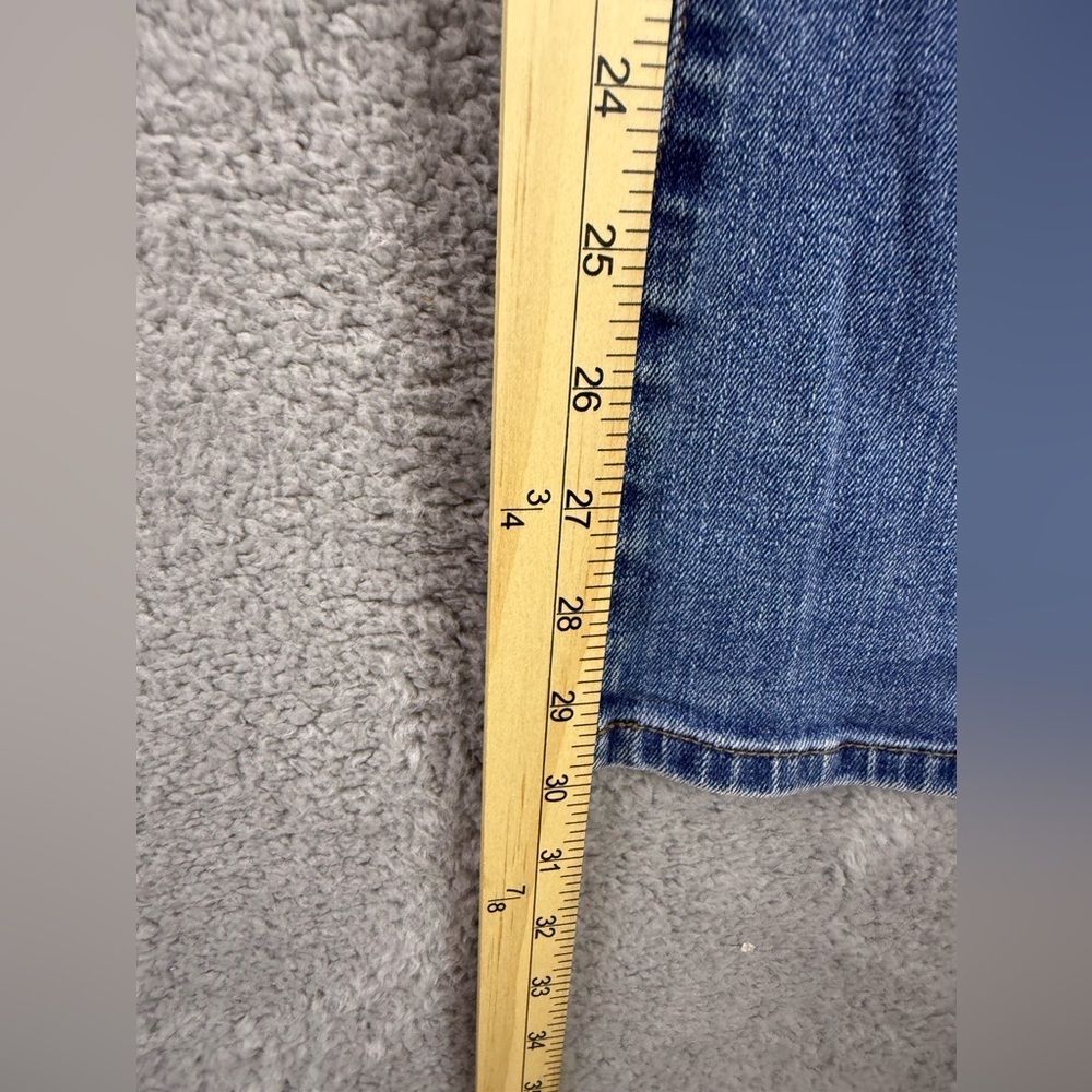Lauren Ralph Lauren boot cut jeans size 14 medium wash preowned - Picture 4 of 10